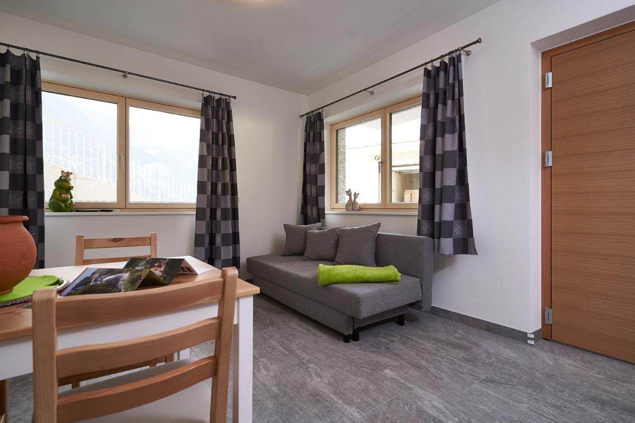Arche Oetztal Apartment อุมเฮาเซิน ภายนอก รูปภาพ