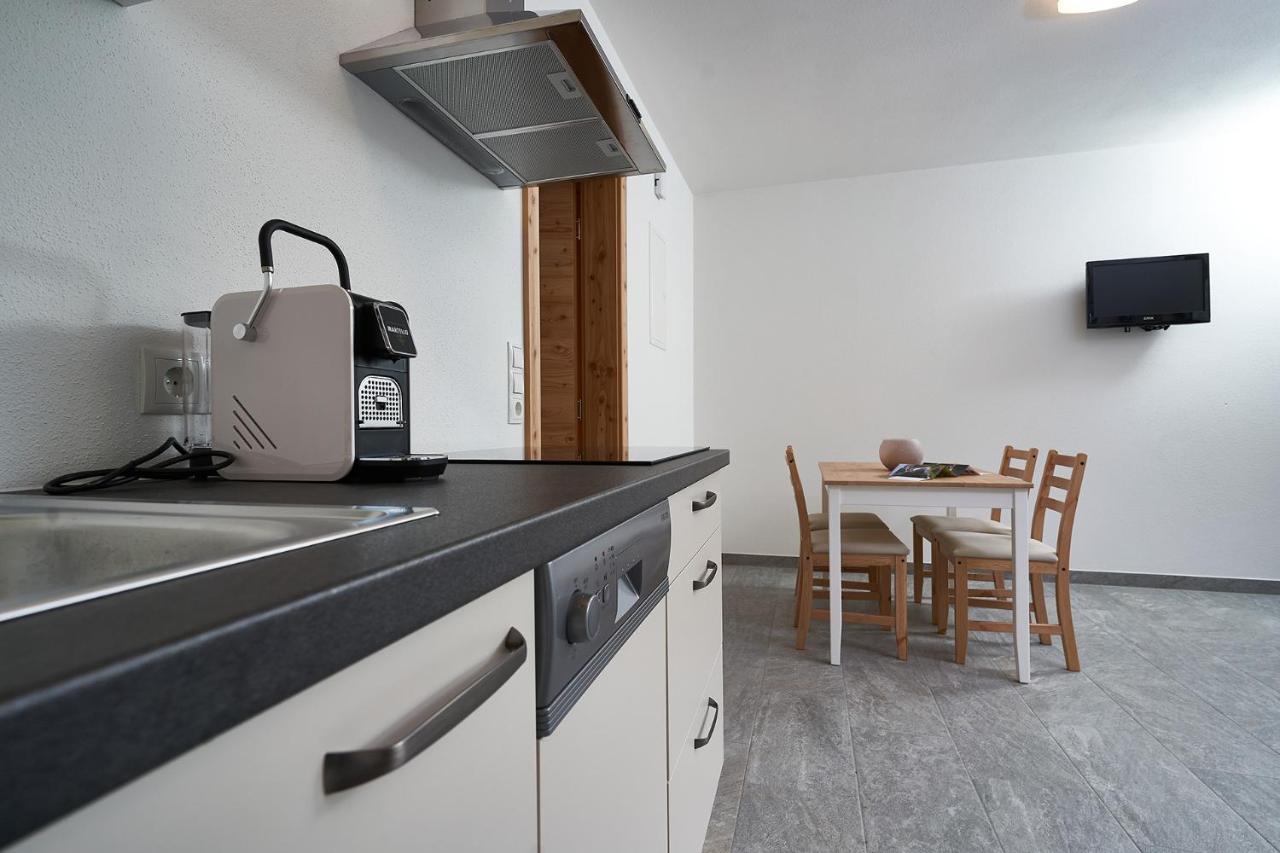 Arche Oetztal Apartment อุมเฮาเซิน ภายนอก รูปภาพ