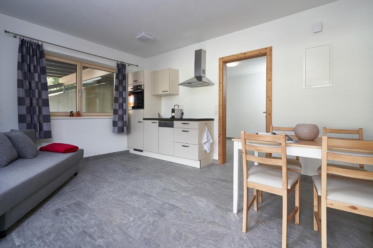Arche Oetztal Apartment อุมเฮาเซิน ภายนอก รูปภาพ