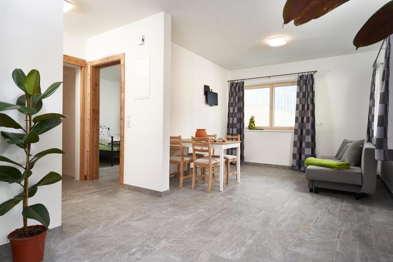 Arche Oetztal Apartment อุมเฮาเซิน ภายนอก รูปภาพ