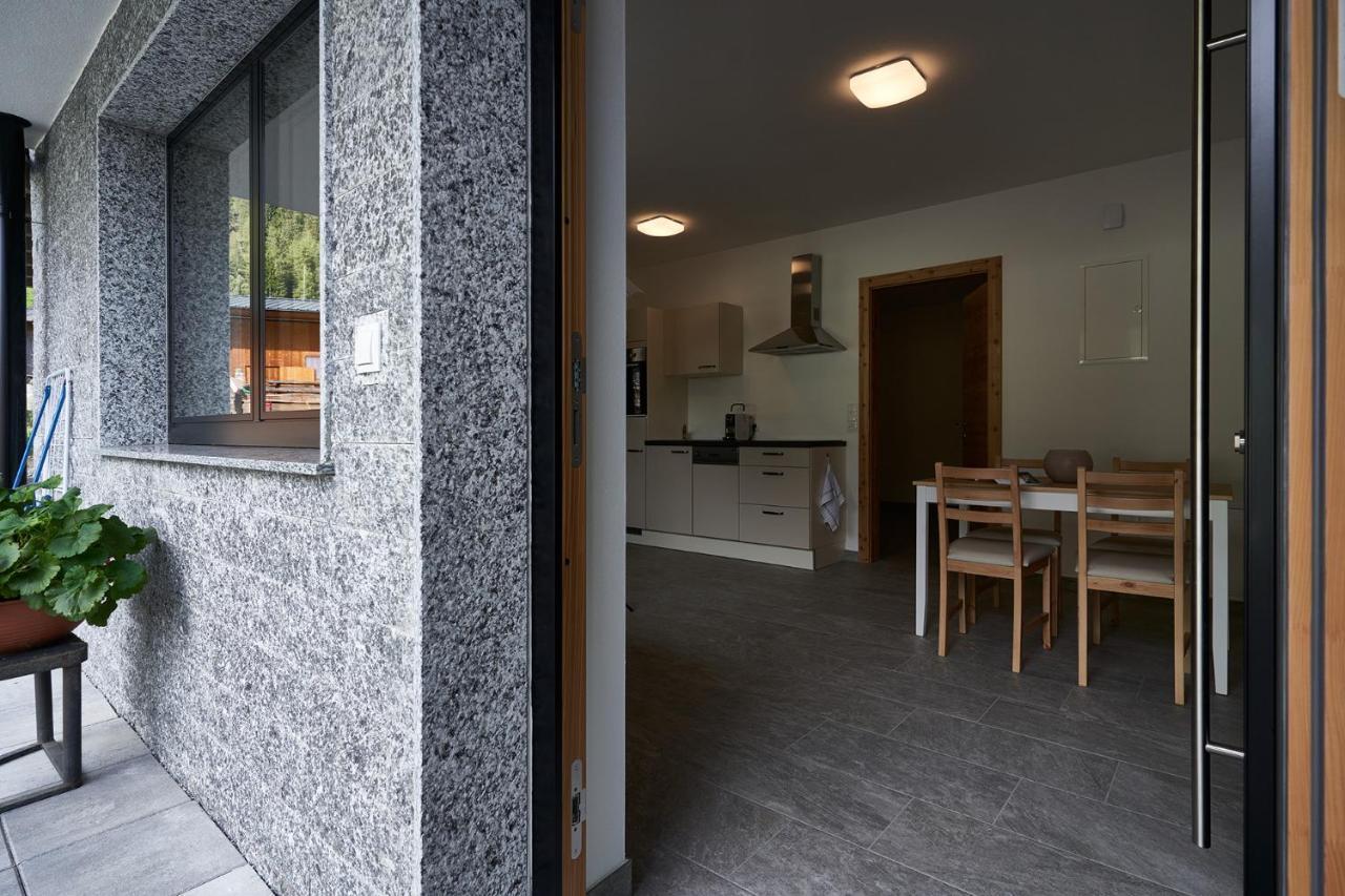 Arche Oetztal Apartment อุมเฮาเซิน ภายนอก รูปภาพ